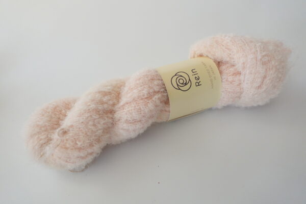 桃香｜momoka